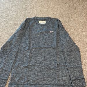 Long Sleeve Hollister size Small